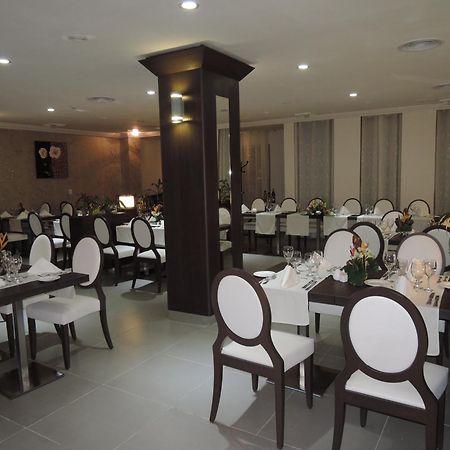 Bénin Royal Hôtel Cotonou Esterno foto