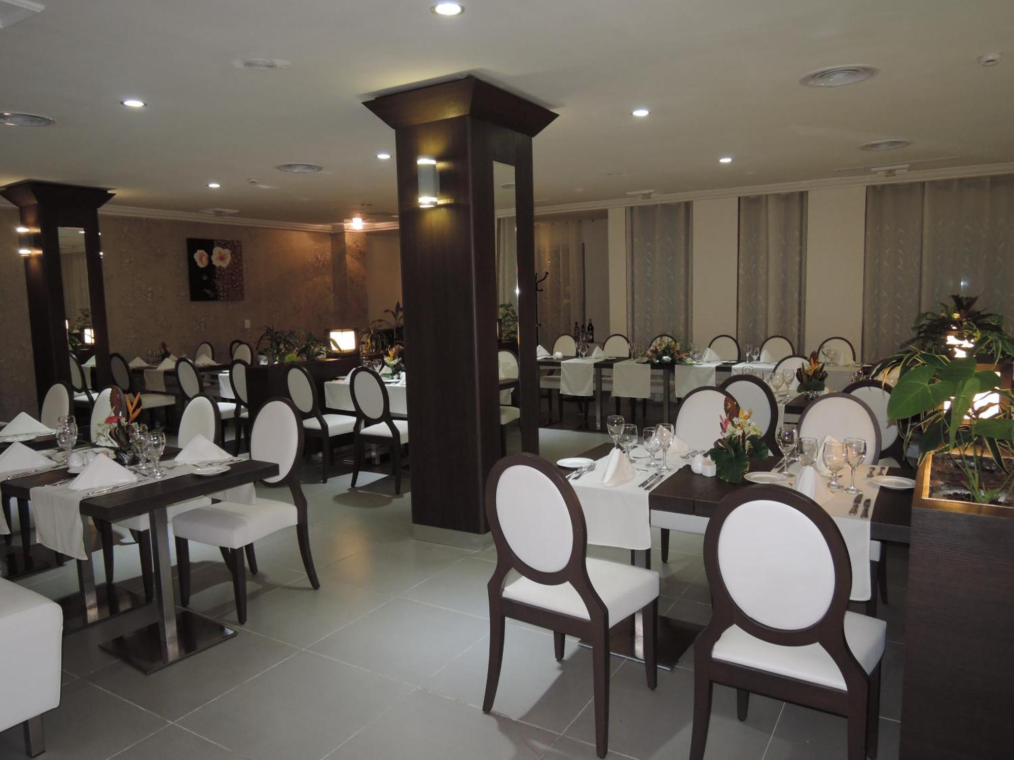 Bénin Royal Hôtel Cotonou Esterno foto