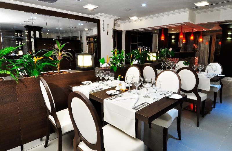Bénin Royal Hôtel Cotonou Esterno foto